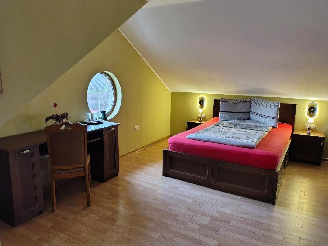 Vis Pension Viile Satu Mare Luaran gambar